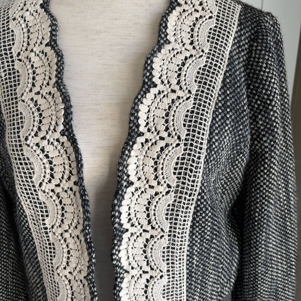 Tabitha Elegant Black Tweed Wool Blend Blazer - Picture 3 of 8